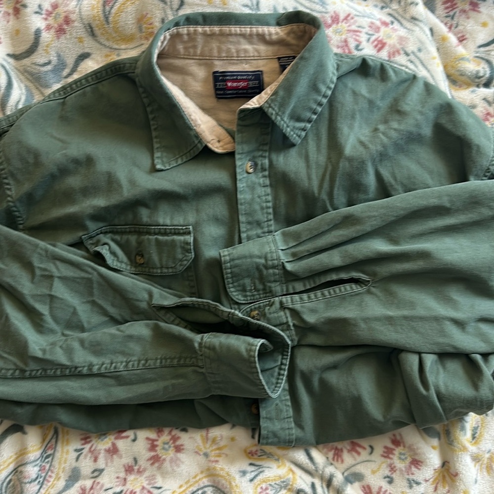 Wrangler 2XL long sleeve shirt